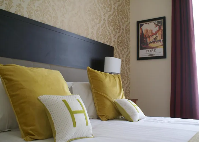 Haley\'S Hotel